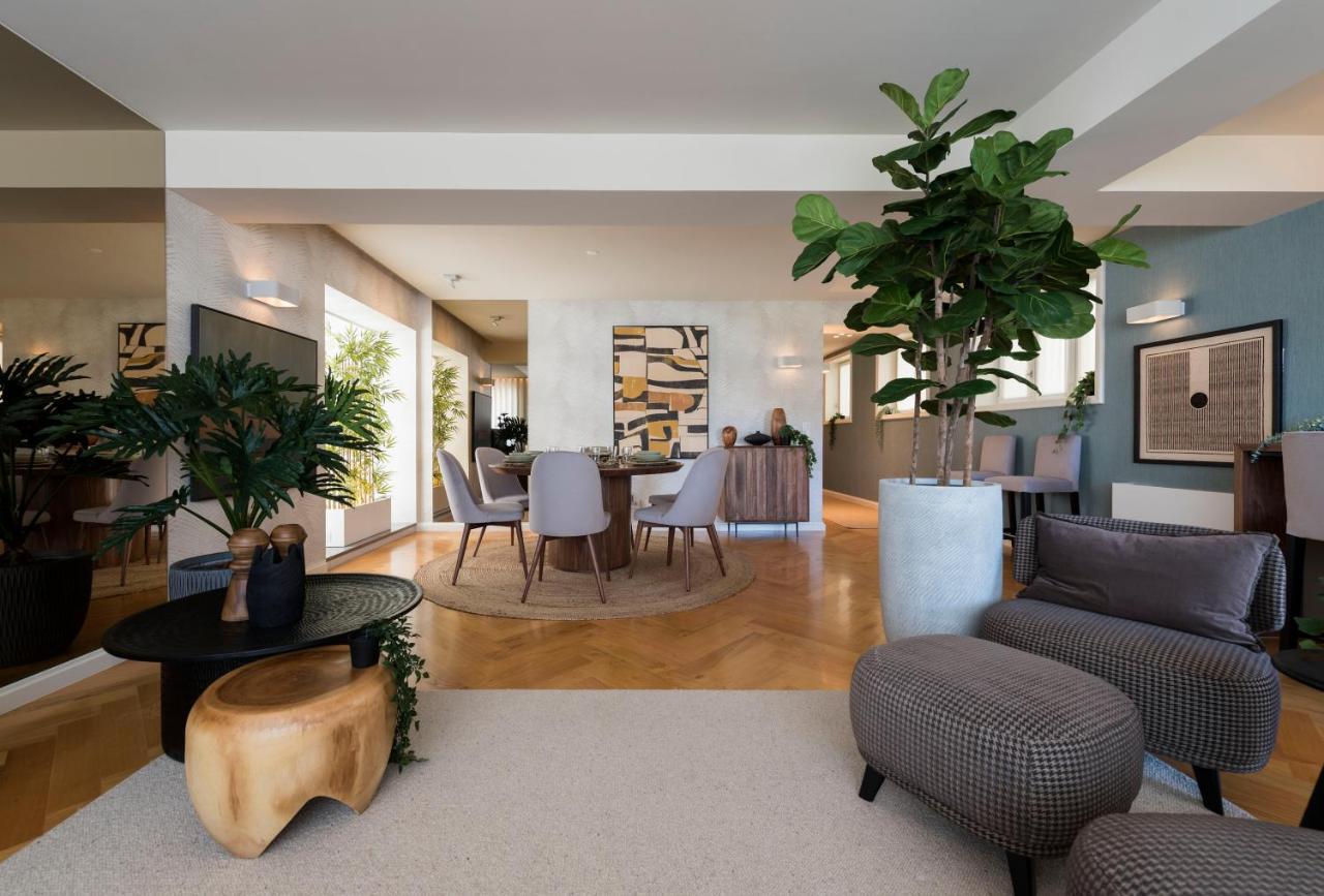 Emporium Deluxe 3Br Apartment W/ Private Parking By Lovelystay Porto Exterior photo